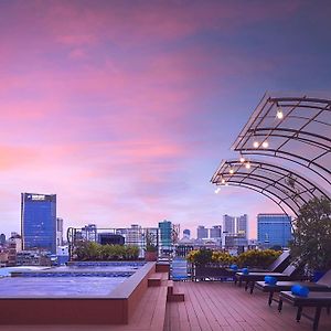 Ohana Hotel